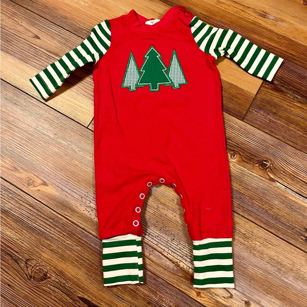 VGUC 0/3 month Ric Rac & Ruffles Boys ‘O Tannenbaum’ Romper
